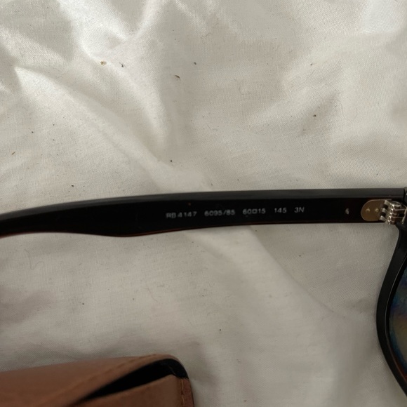 Ray Ban Sunglasses - Picture 4 of 4